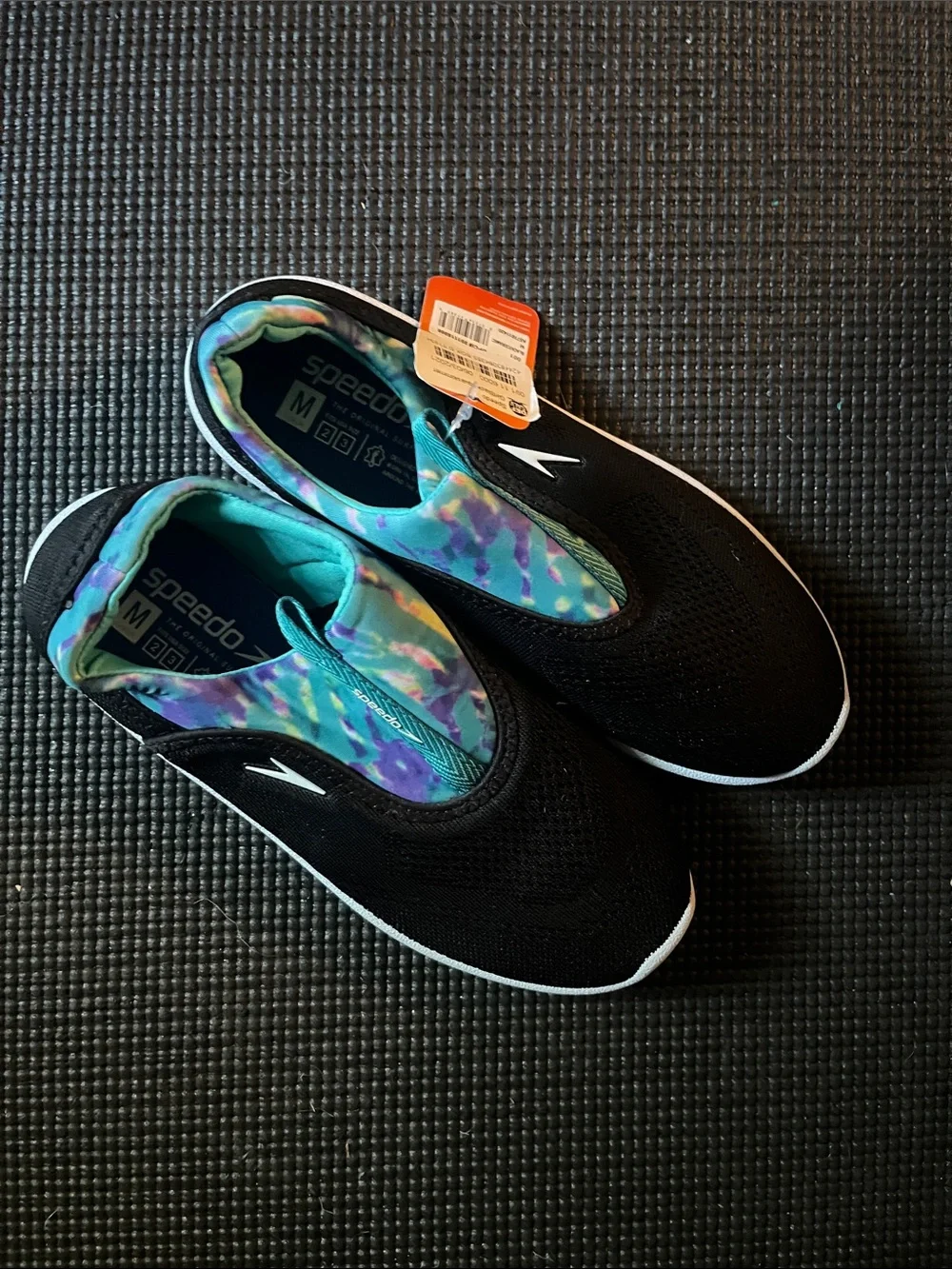 Speedo aqua skimmer water/beach shoes size Medium 2/3 NWT